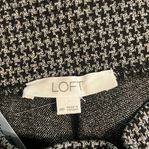 LOFT Houndstooth Leggings - Picture 3 of 5